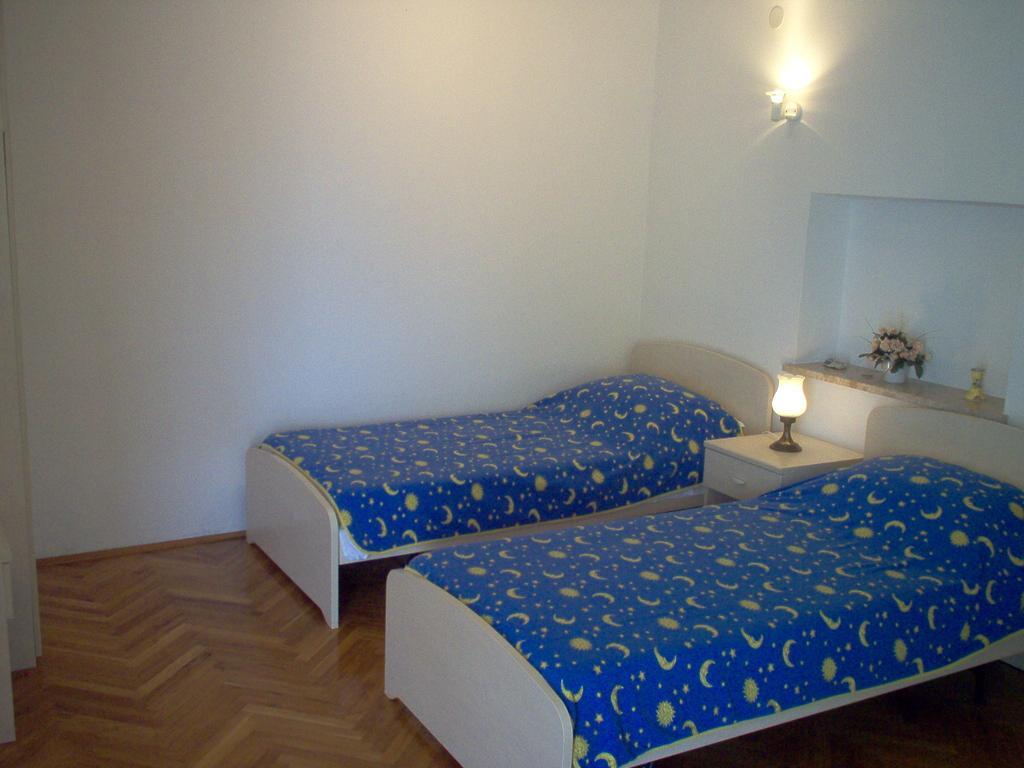 Apartment Karmen Trogir Room photo
