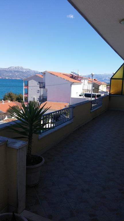 Apartment Karmen Trogir Room photo
